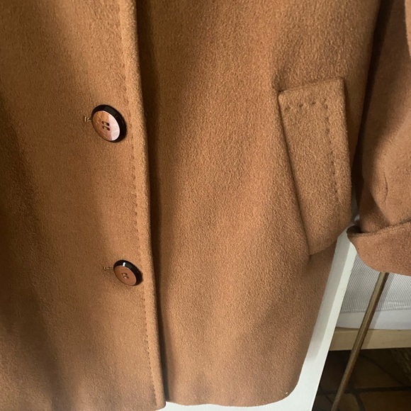 Vintage Ellen Tracy Camel Winter Coat - Picture 2 of 6